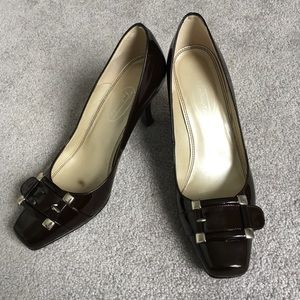 (5 for $50) Talbots brown patent leather buckle heels, size 6